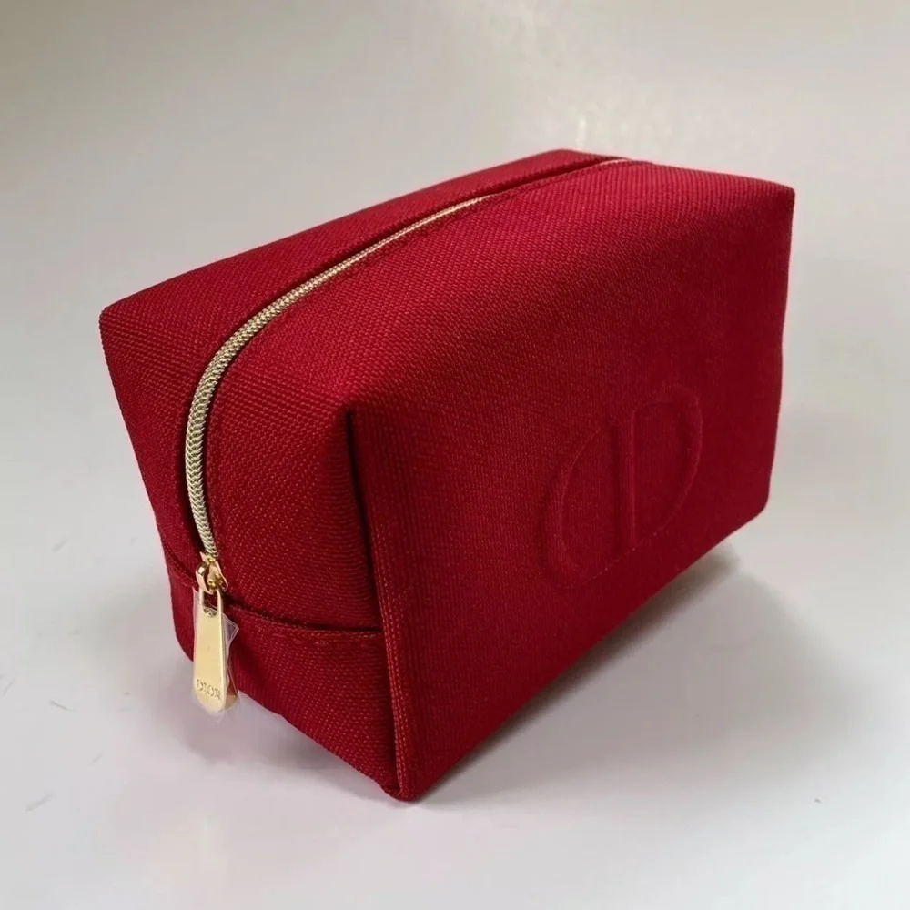 Dior red makeup